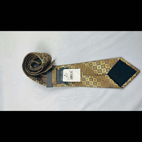 Kenneth Cole Reaction tie - Picture 2 of 3